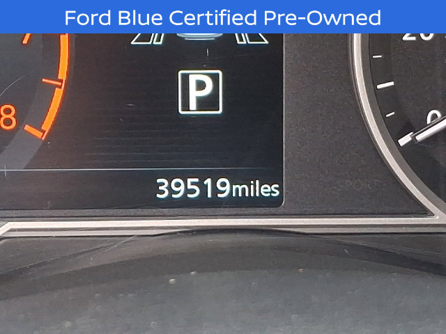 Used 2025 Nissan Versa SV FWD image 19