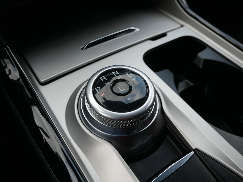Certified 2023 Ford Explorer ST-Line AWD/4WD image 23