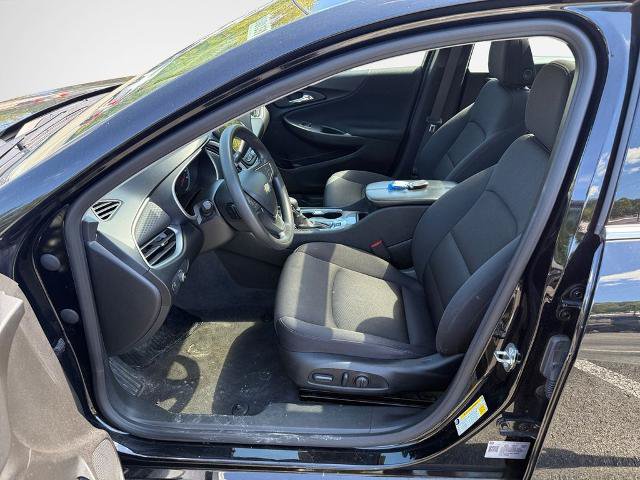 Used 2024 Chevrolet Malibu LT FWD image 12
