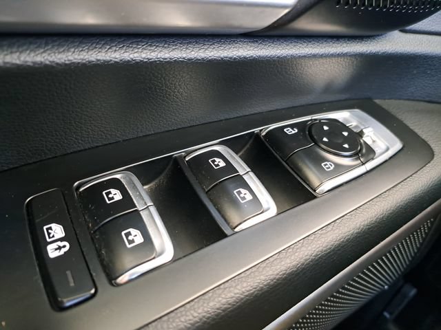 Used 2025 Kia Telluride S AWD/4WD image 22