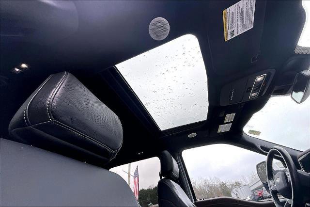 Certified 2022 Ford F150 Lariat w/ Equipment Group 502A High image 23