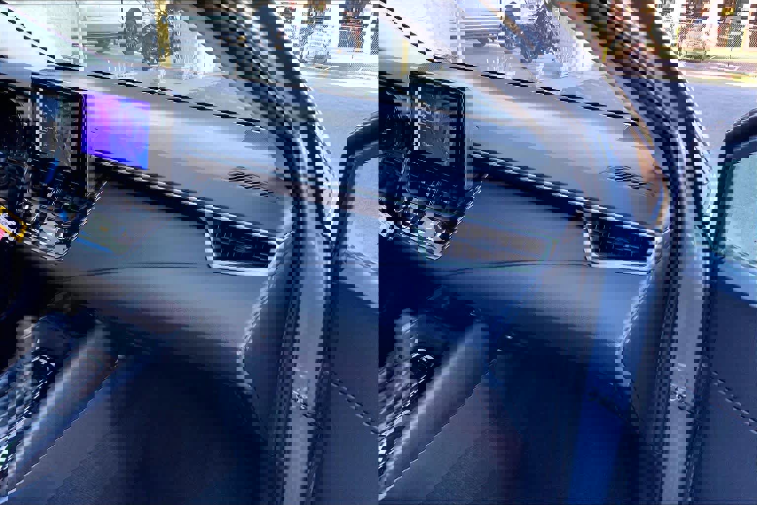 Used 2024 Toyota Corolla LE image 17