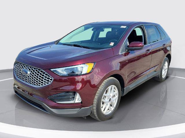 Certified 2023 Ford Edge SEL w/ Convenience Package AWD/4WD image 3