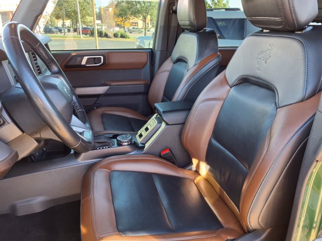 Certified 2023 Ford Bronco Outer Banks AWD/4WD image 4