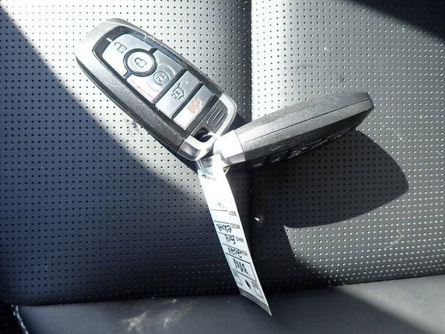 Certified 2023 Ford Escape Platinum AWD/4WD image 31