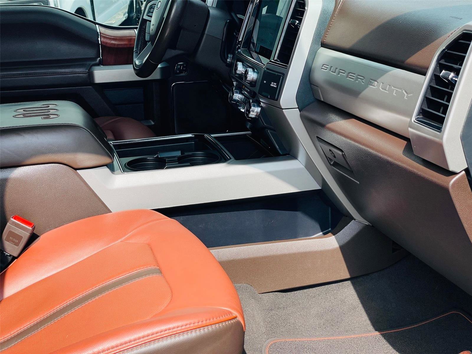 Certified 2022 Ford F350 King Ranch w/ King Ranch Ultimate Package AWD/4WD image 26