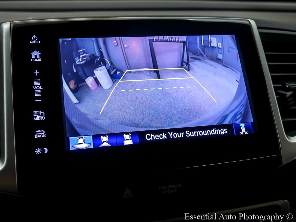 Used 2018 Honda Pilot Elite image 22