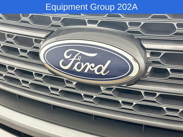 Certified 2021 Ford Explorer XLT w/ Equipment Group 202A AWD/4WD image 34