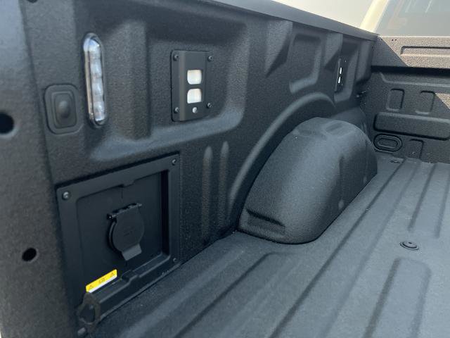 Certified 2025 Ford F150 Lariat w/ Equipment Group 502A High image 18