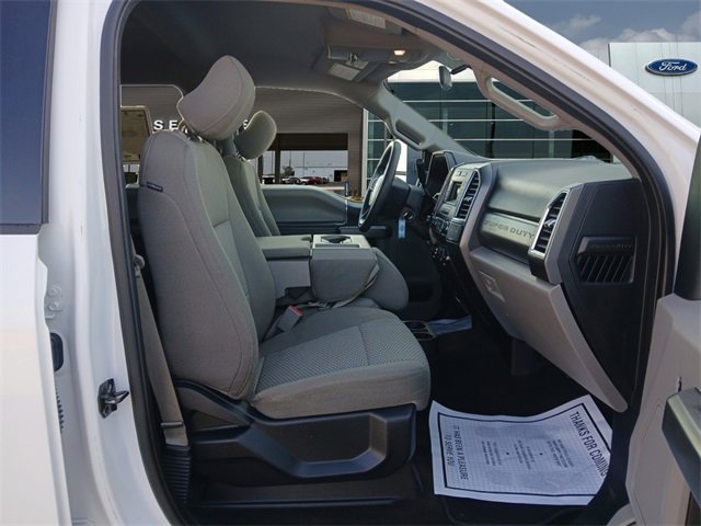 Certified 2017 Ford F250 XLT w/ XLT Value Package image 15