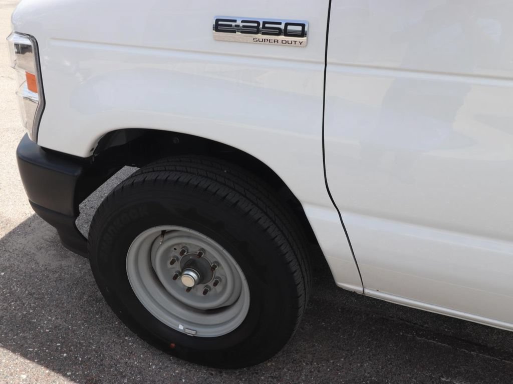 Certified 2024 Ford E-350 and Econoline 350 Super Duty w/ Power Windows & Locks Group RWD image 3