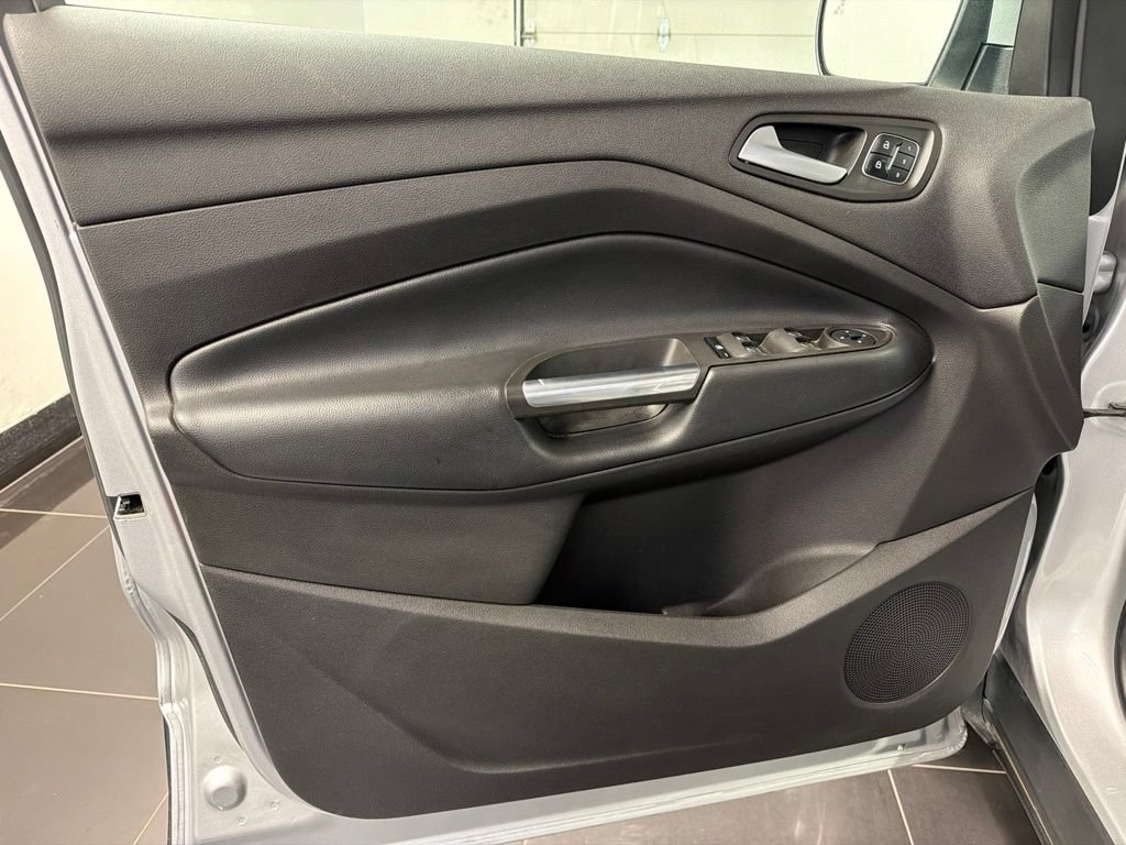Certified 2019 Ford Escape Titanium AWD/4WD image 30