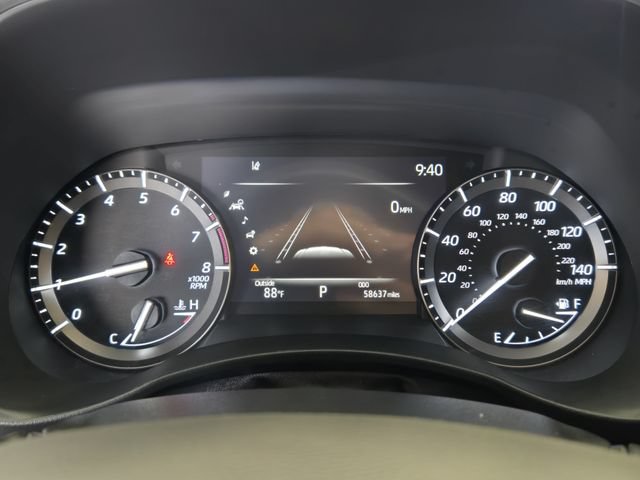 Used 2021 Toyota Highlander XSE FWD image 17