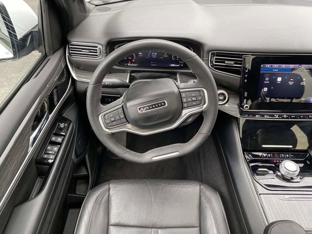 Used 2022 Jeep Wagoneer Series II w/ Premium Group I image 15