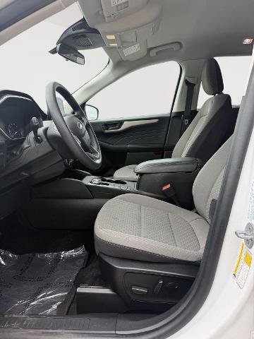 Certified 2022 Ford Escape SE AWD/4WD image 9