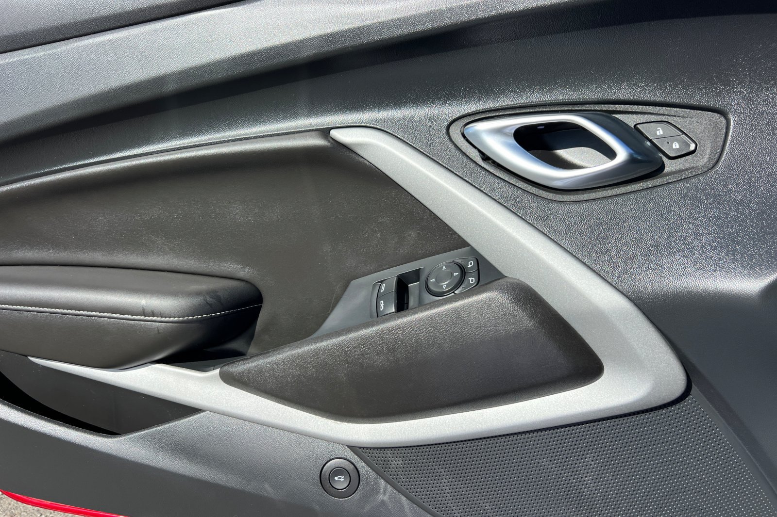 Used 2023 Chevrolet Camaro SS RWD image 13