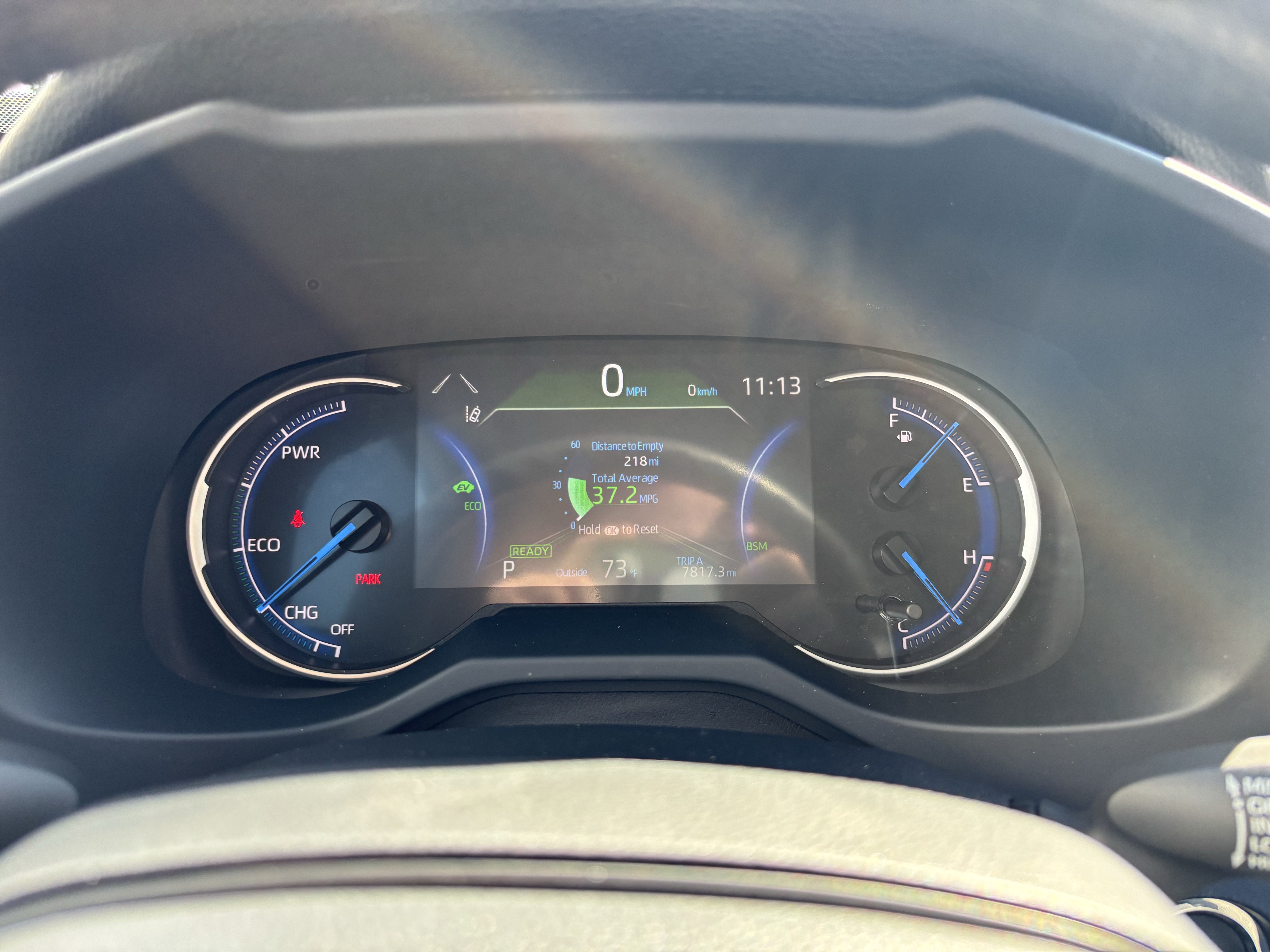 Used 2025 Toyota RAV4 XLE AWD/4WD image 19
