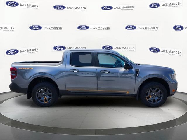 Certified 2025 Ford Maverick Tremor AWD/4WD image 6