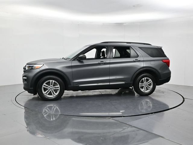 Certified 2024 Ford Explorer XLT w/ Equipment Group 202A AWD/4WD image 7