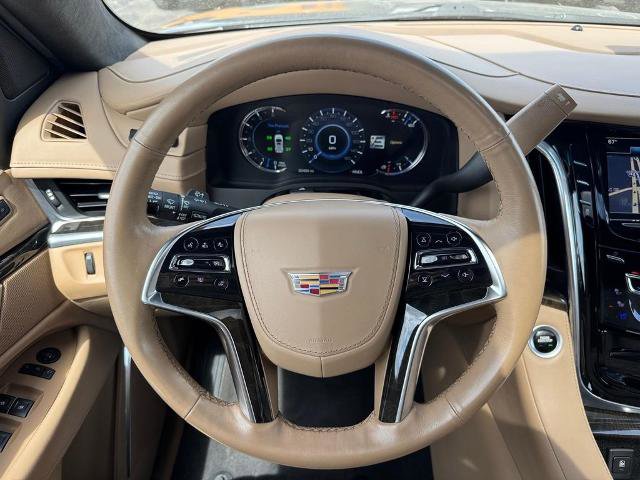 Used 2019 Cadillac Escalade ESV Platinum AWD/4WD image 14