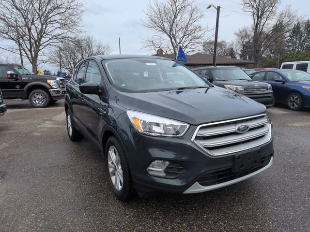 Certified 2019 Ford Escape SE image 2