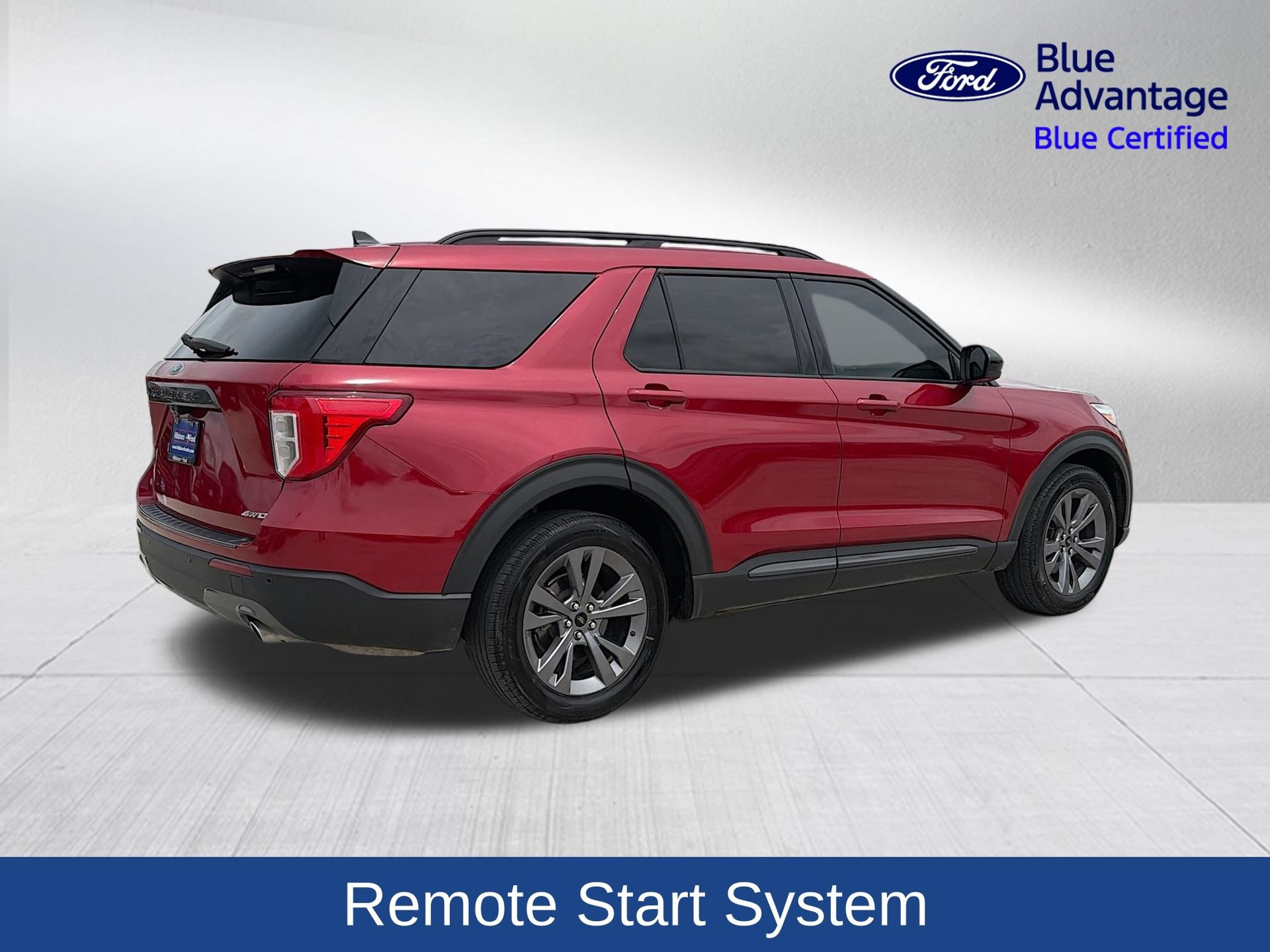 Certified 2022 Ford Explorer XLT w/ Equipment Group 202A AWD/4WD image 7