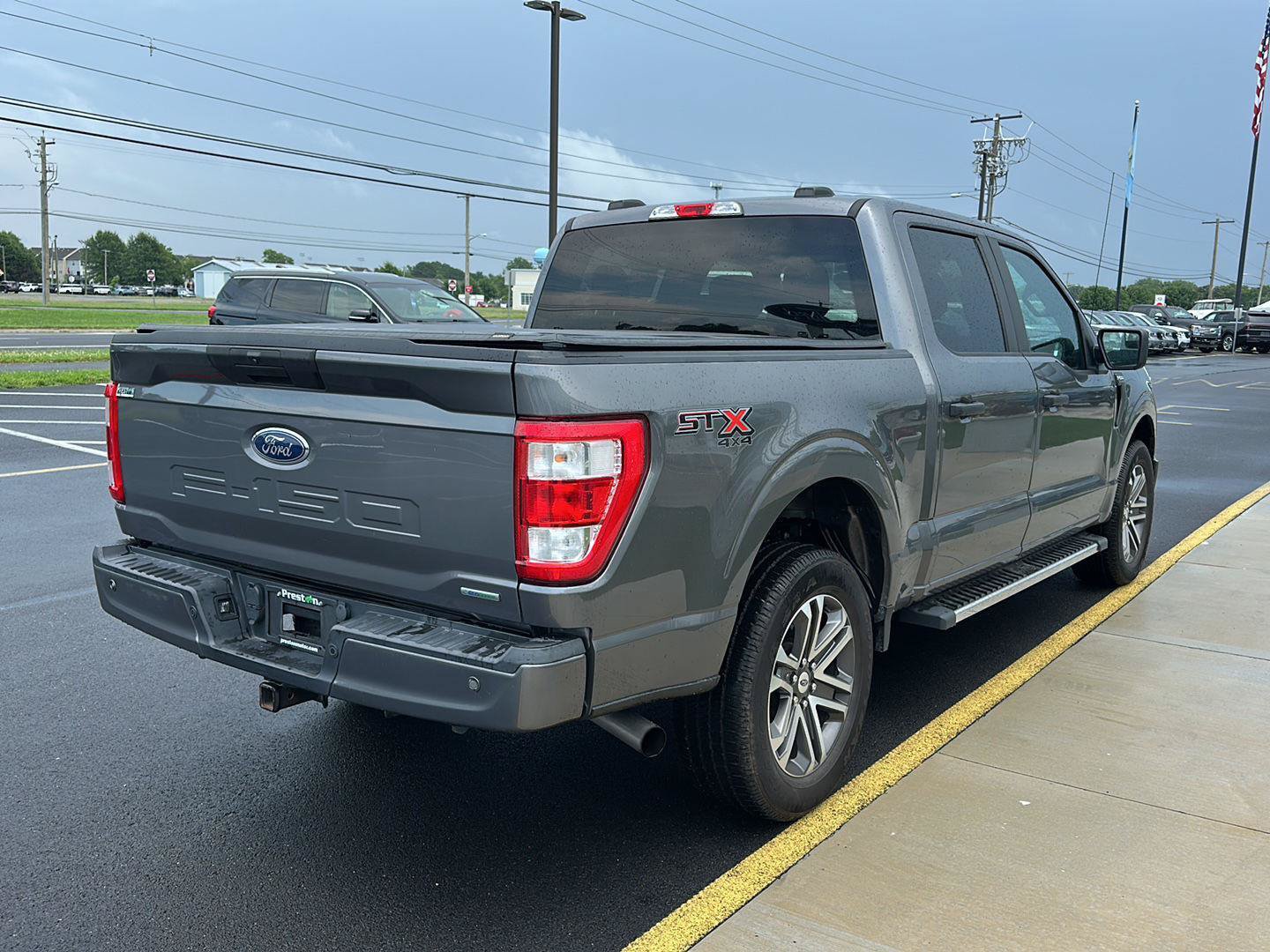 Certified 2021 Ford F150 XL w/ STX Appearance Package AWD/4WD image 5
