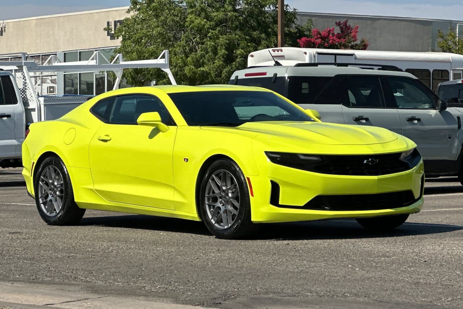 Used 2019 Chevrolet Camaro LT RWD image 10