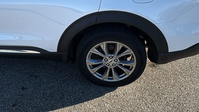 Certified 2023 Ford Explorer XLT w/ Equipment Group 202A image 30