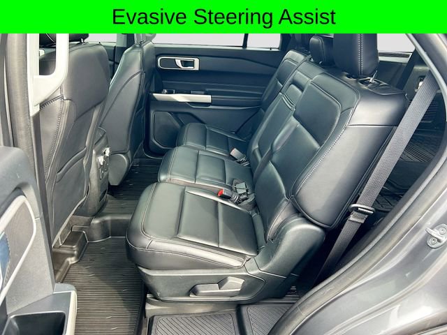 Certified 2021 Ford Explorer XLT w/ Equipment Group 202A image 27