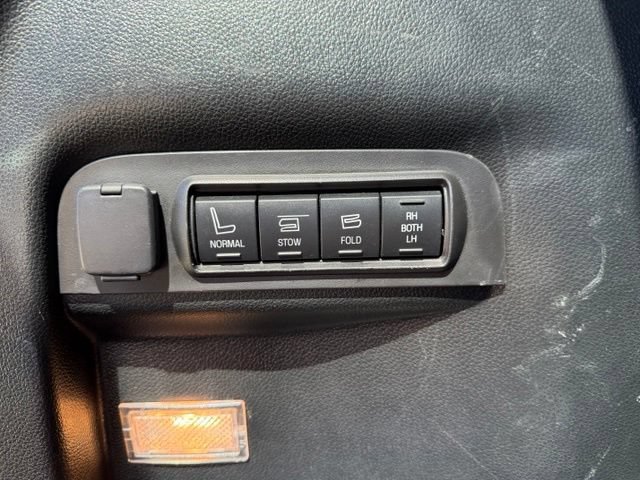 Certified 2018 Ford Explorer Limited FWD image 7