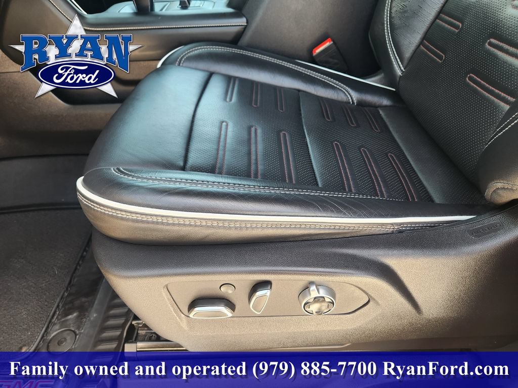 Used 2023 GMC Sierra 1500 AT4X AWD/4WD image 18