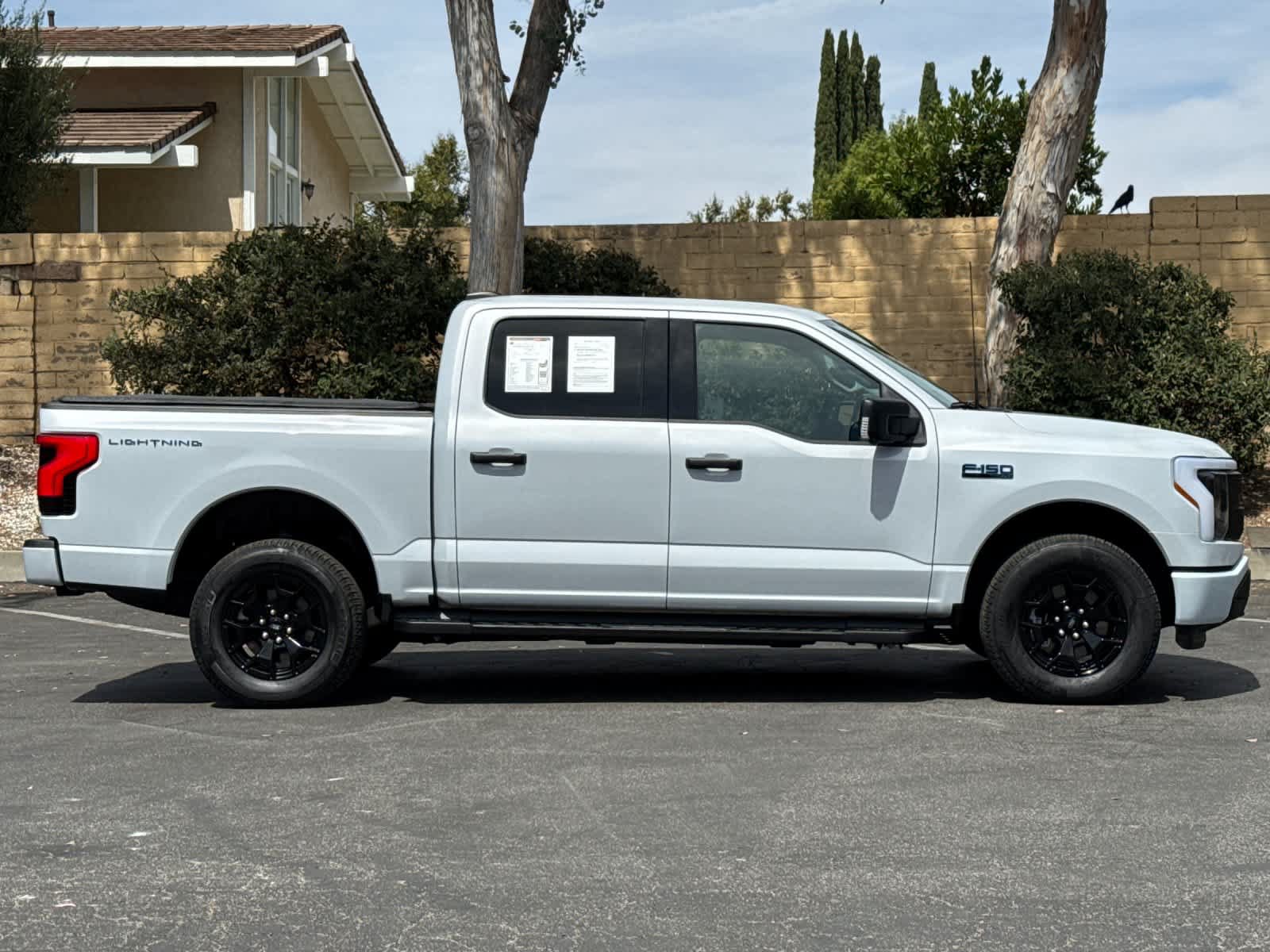 Certified 2025 Ford F150 Lightning XLT AWD/4WD image 8