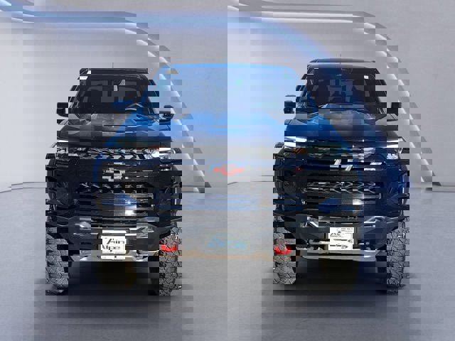 Used 2024 Chevrolet Colorado ZR2 w/ Technology Package image 8