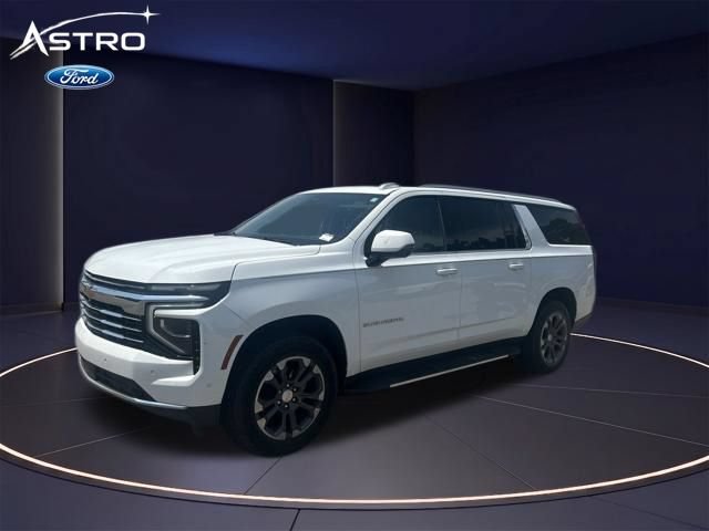 Used 2025 Chevrolet Suburban LT w/ Comfort Package