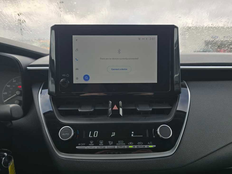 Used 2023 Toyota Corolla LE image 12