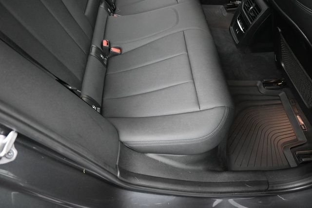 Used 2021 BMW 330i xDrive Sedan w/ M Sport Package AWD/4WD image 27