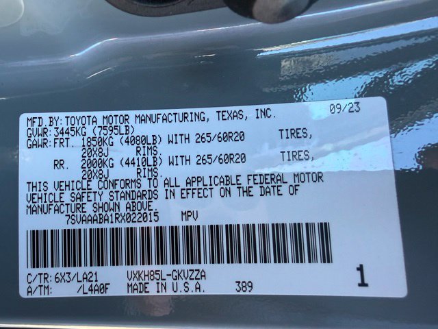 Used 2024 Toyota Sequoia Platinum AWD/4WD image 58