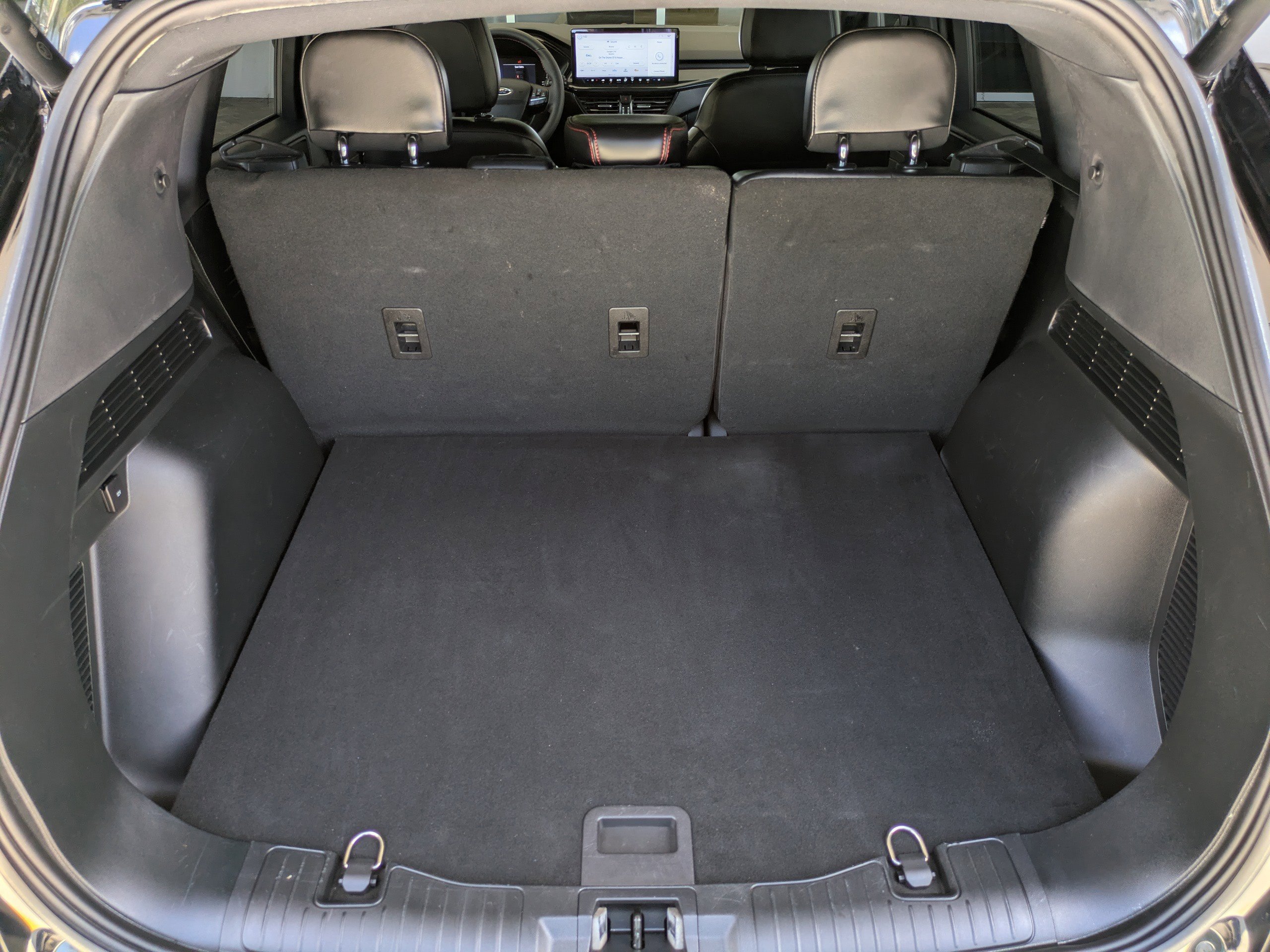 Certified 2023 Ford Escape ST-Line w/ Tech Pack #1 FWD image 19