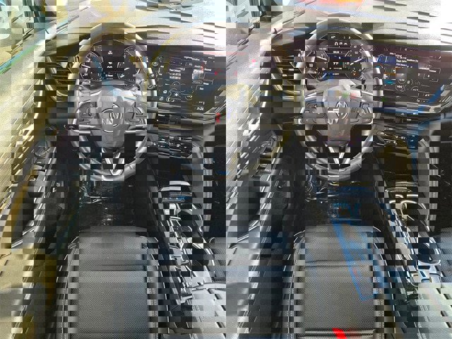 Used 2023 Buick Envision Essence image 8