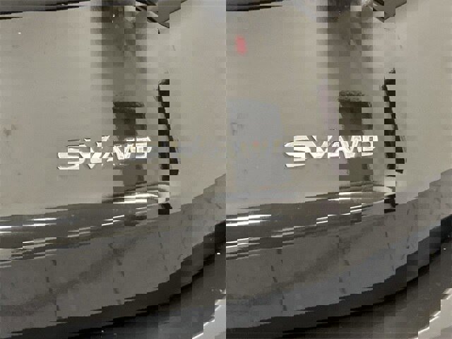 Used 2023 Nissan Rogue SV image 6