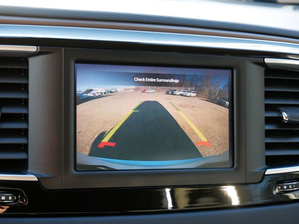 Used 2024 Chrysler Voyager LX FWD image 27