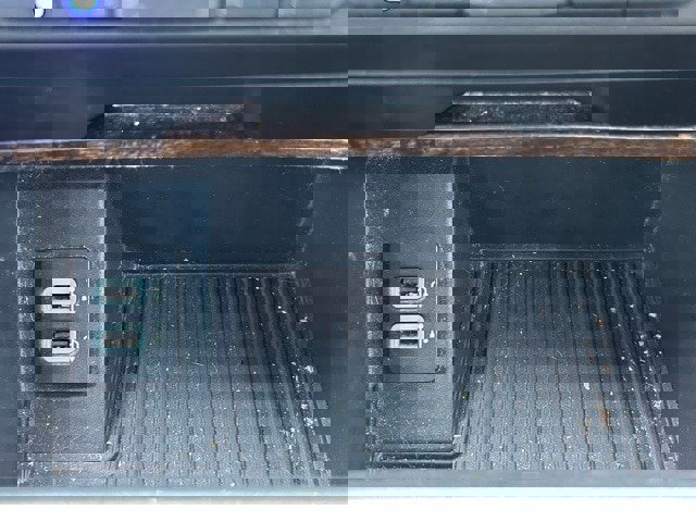 Certified 2017 Ford F350 Platinum w/ Platinum Ultimate Package image 21