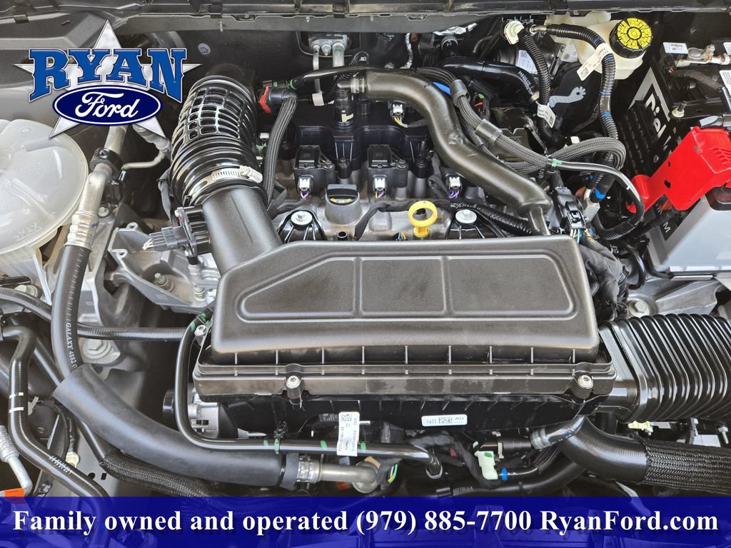 Certified 2025 Ford Escape ST-Line FWD image 22