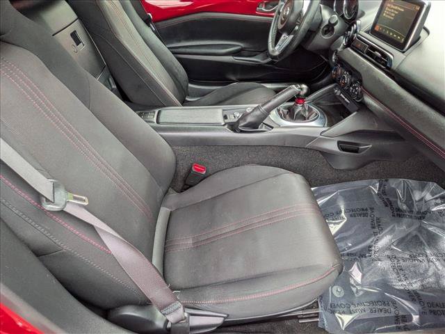 Used 2017 MAZDA MX-5 Miata RF Club RWD image 15