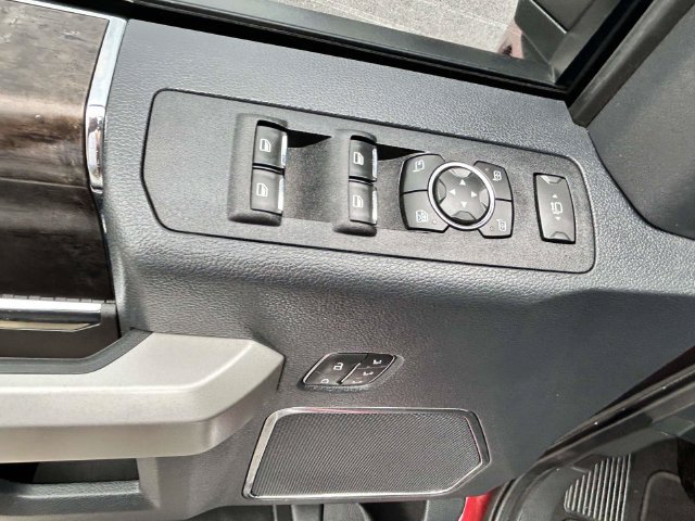 Certified 2022 Ford F350 Lariat AWD/4WD image 21