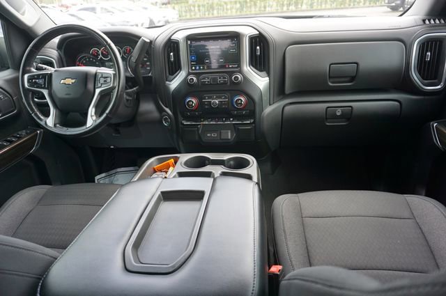 Used 2020 Chevrolet Silverado 1500 LT w/ All-Star Edition image 11