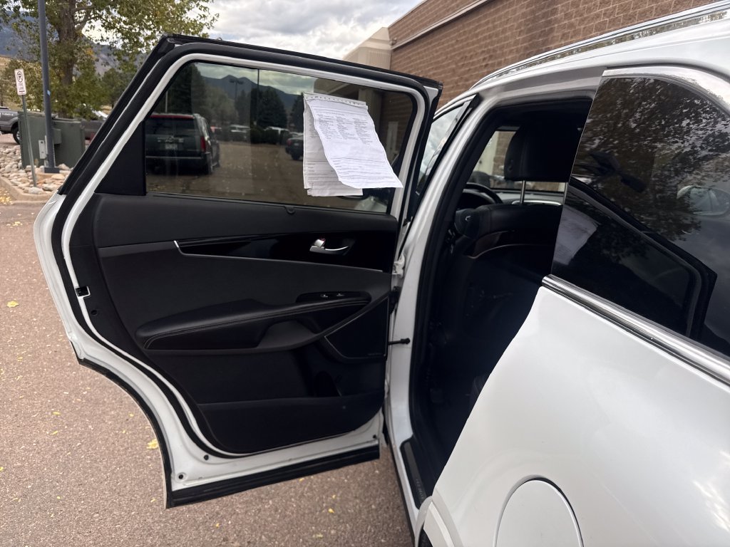 Used 2019 Kia Sorento SX AWD/4WD image 19
