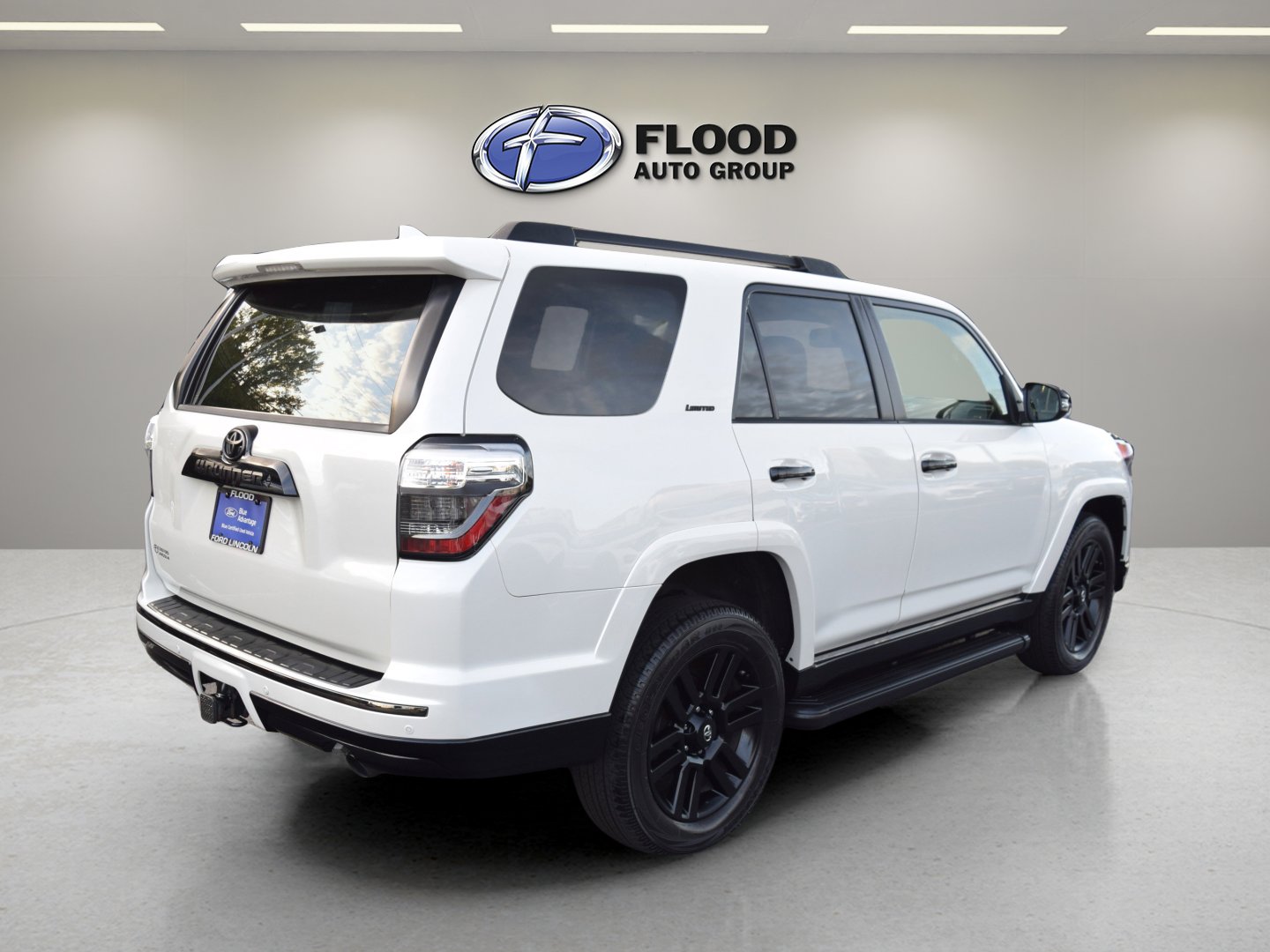 Used 2021 Toyota 4Runner Nightshade image 4
