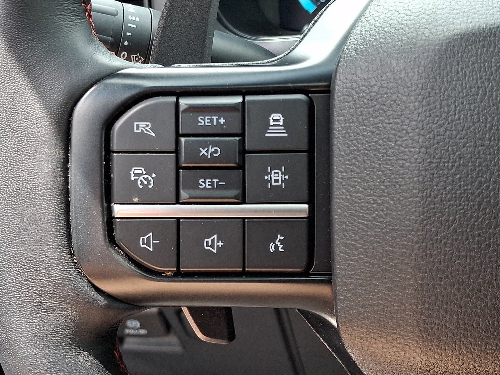 Certified 2025 Ford F150 Raptor AWD/4WD image 23
